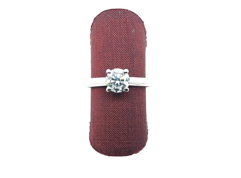 Anello solitario 0.70 ct